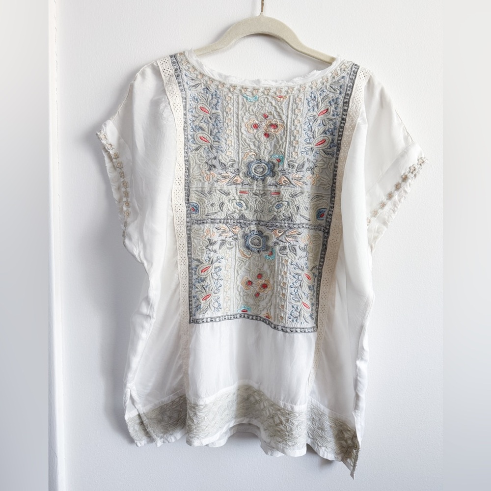 Johnny Was Biya Chrisley Pastel Embroidered Tunic in Women's L